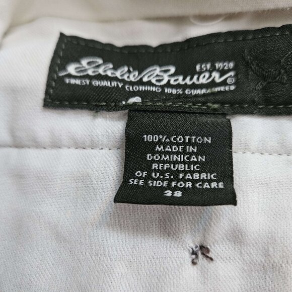 Eddie Bauer Khaki Pants Men's 38x33 Relaxed Fit Wrinkle Resistant Pleated Front - Picture 8 of 9